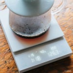 hario polaris coffee scale white