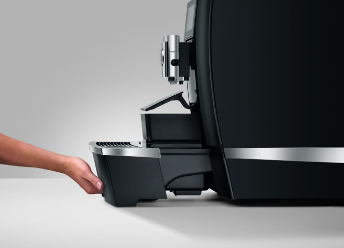 jura giga x8 gen ii professional bean to cup coffee machine (black)