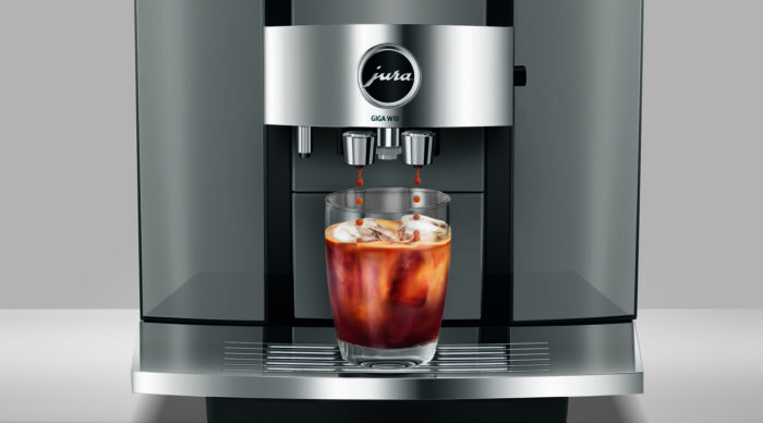 jura giga w10 professional bean to cup coffee machine