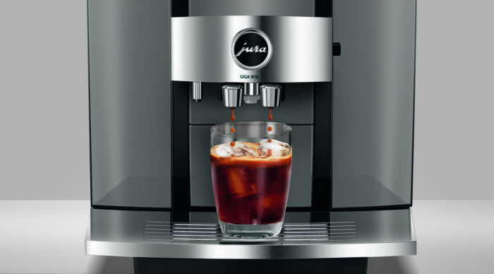 jura giga w10 professional bean to cup coffee machine